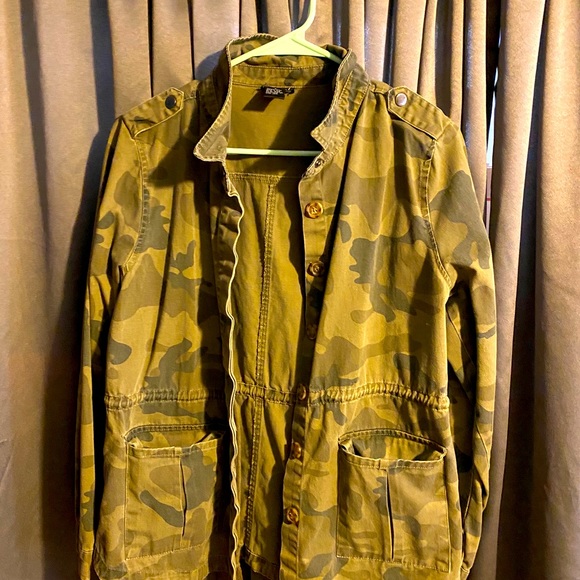 Camo jacket - Picture 1 of 1